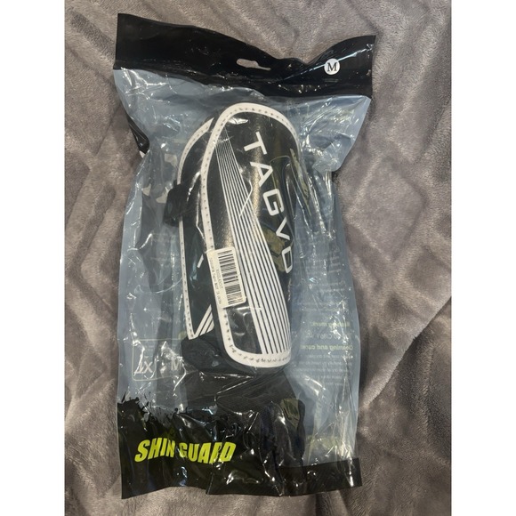 TAGVO Soccer Shin Guards for Kids Protective Soccer Equipment for Boys Girls - M - Picture 1 of 3